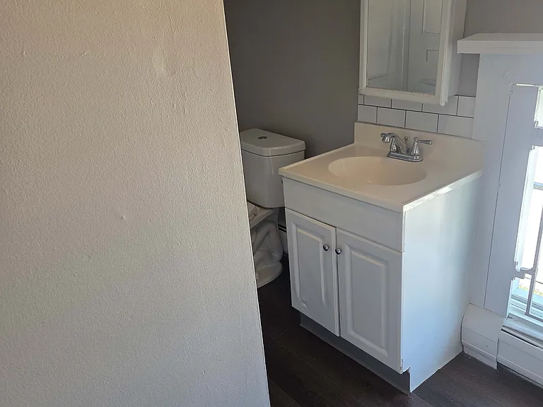 14 Carver St #E — Photo 16