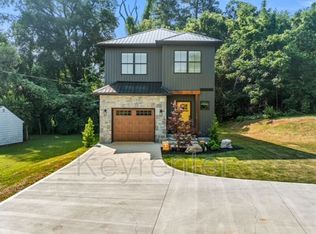 1406 Lantana Ln, Knoxville, TN 37912