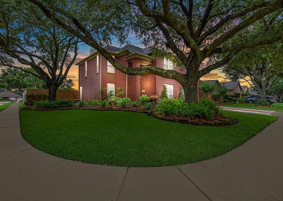 1st image of 6930 Royal Knoll Ct