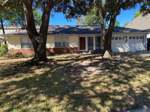 1525 Ronson Rd, Houston, TX 77055