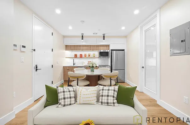 Rented by Rentopia | media 5