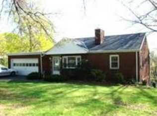 840 Graham Blvd, Pittsburgh, PA 15221