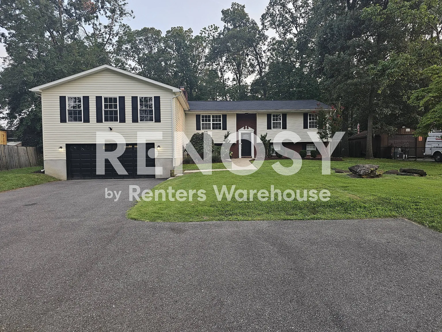 Available August 29 - 5 Br - 4 Bath Home - Large Fenced Yard - Water Privileged Neighborhood — Photo 1