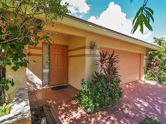 4th image of 16160 NW 9th Dr