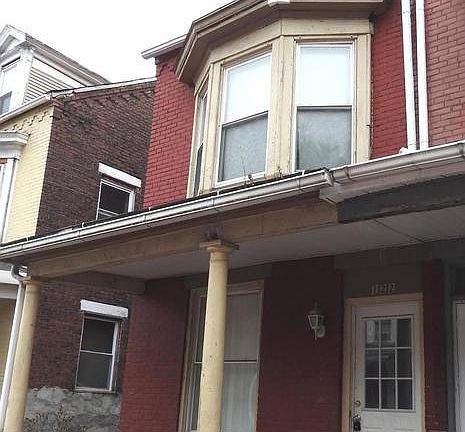 2nd image of 122 N Summit St