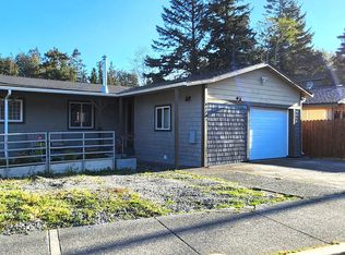 94273 Leith Rd, Gold Beach, OR 97444