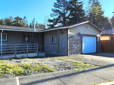 94273 Leith Rd, Gold Beach, OR, 97444