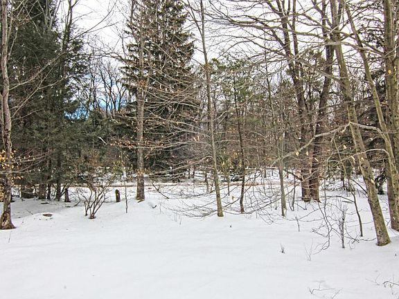 3rd image of 813 Sir Sagramore Ct