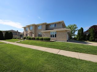 10844 S Lorel Ave, Oak Lawn, IL 60453