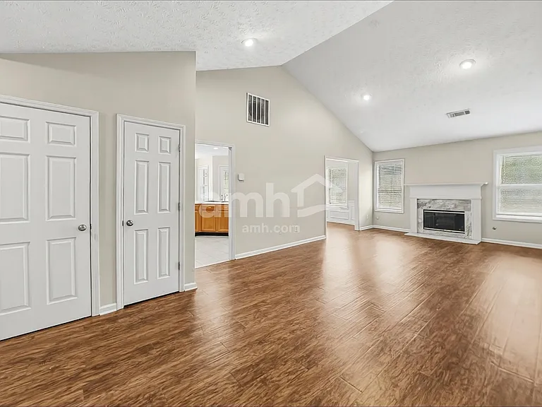 840 James Ridge Dr — Photo 8
