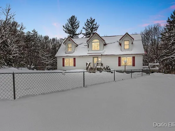 5436 Kyser Rd, Lowell, MI 49331