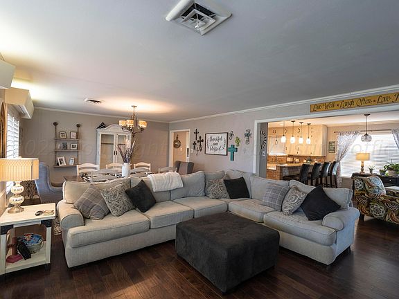 4th image of 2508 Aspen Dr