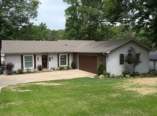 304 W Mountain View Dr, Hot Springs, AR 71913