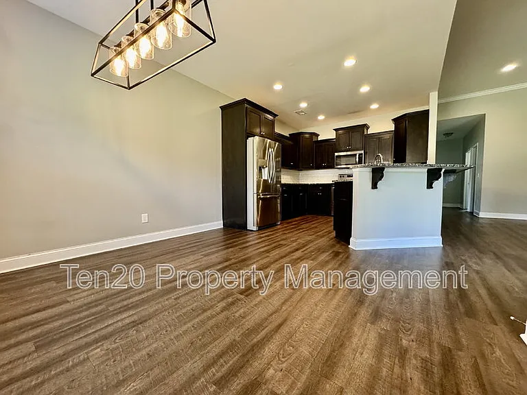 488 Lee Road 288 — Photo 6