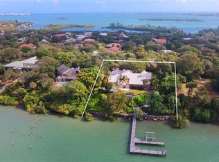 17 Mandalay Rd, Sewalls Pt, FL 34996