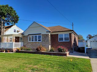 86 Countisbury Ave, Valley Stream, NY 11580