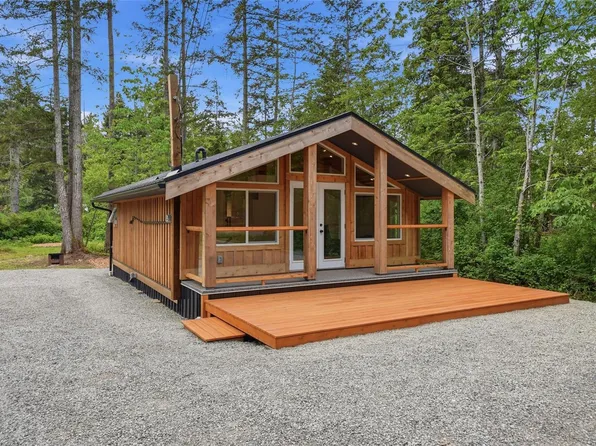 675 Little Blvd, Nanaimo, BC V0R 1X3