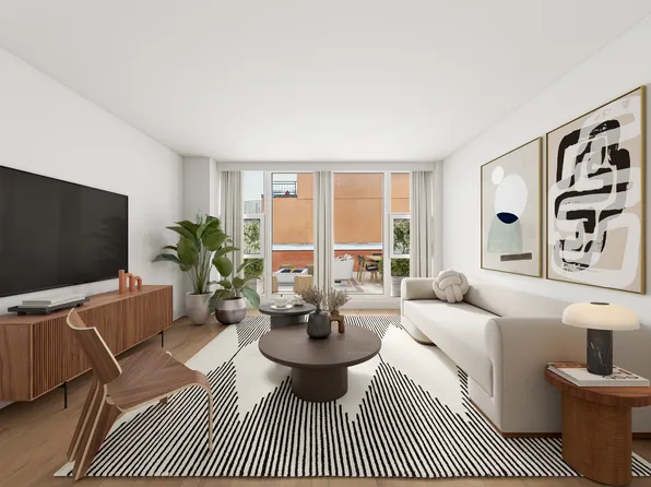 609 Myrtle Avenue image 1 of 8