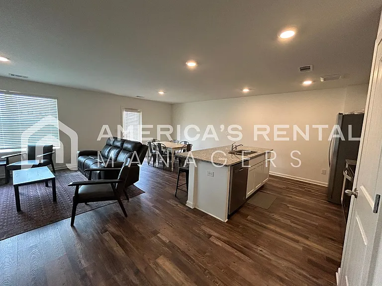 7213 Wilburton Ln — Photo 25