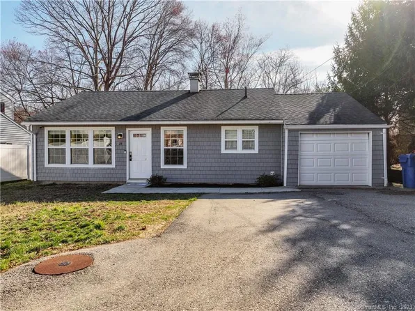 28 Birch Street, Groton, CT 06340