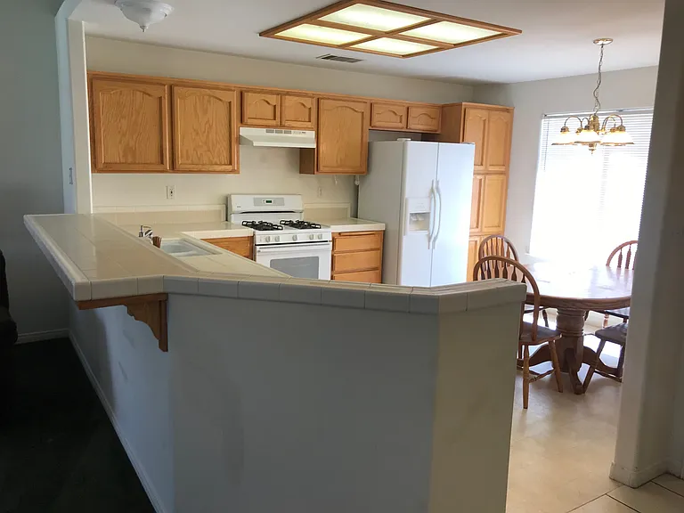 4010 Pacific Wind Ct — Photo 5