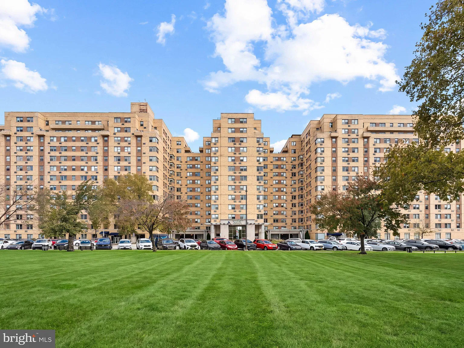 1 bed, 1.0 bath, 783 sqft, $1,700 — Photo 1