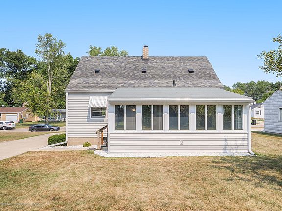 5th image of 528 Jean Ln