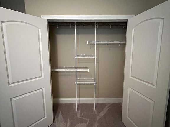 5th image of 919 Racquet Club Way