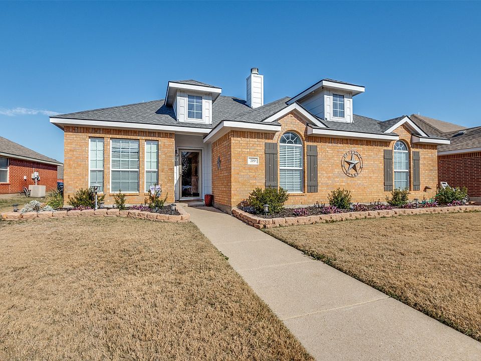 1st image of 219 Garden Valley Ln