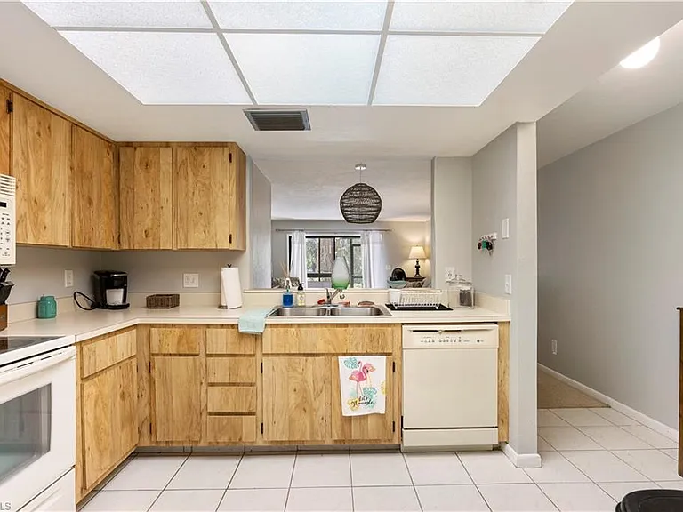 6142 Whiskey Creek Dr #603 — Photo 14
