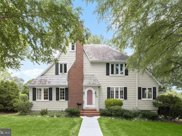 23 Dixie Dr, Baltimore, MD 21204