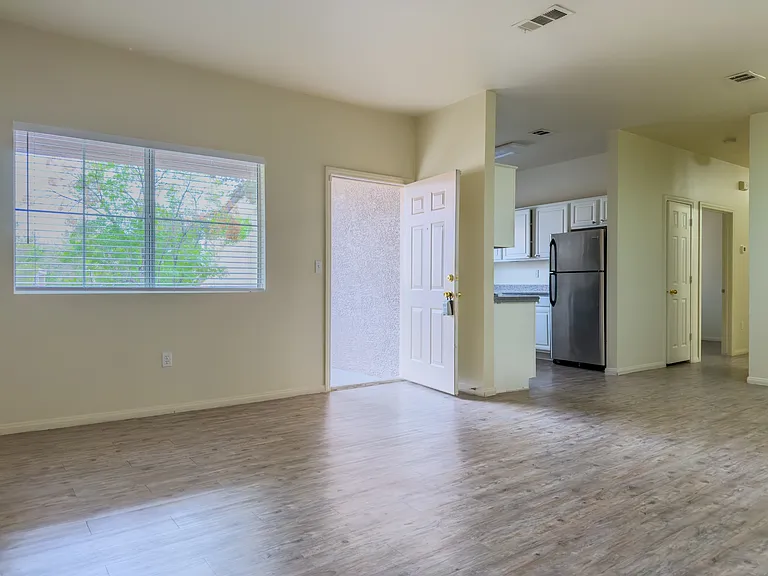 5250 S Rainbow Blvd #2062 — Photo 3
