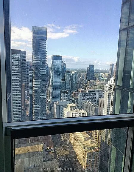 386 Yonge St #4616 — Photo 15