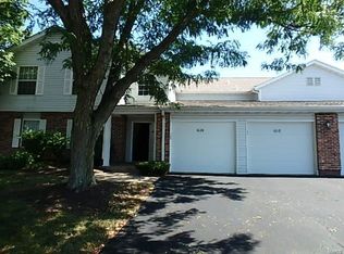 1020 Windstream Dr, Saint Peters, MO 63376