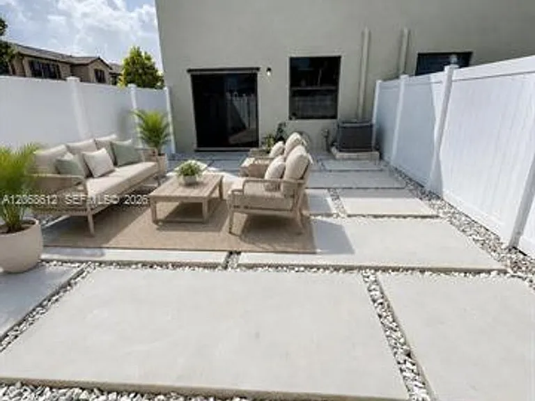 3413 W 113th St #Townhouse 3413 — Photo 6