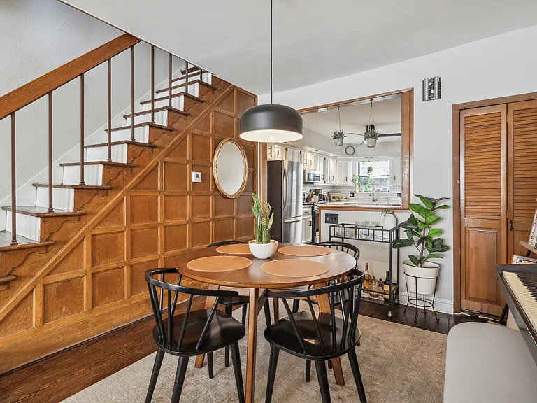 1221 Tree St — Photo 17