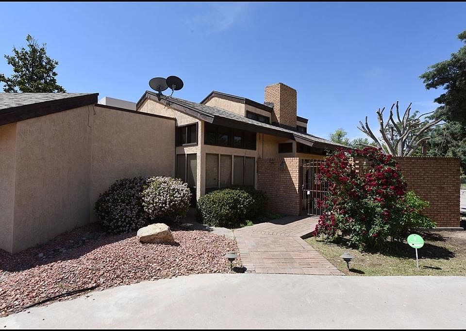 1st image of 5476 La Estancia Cir