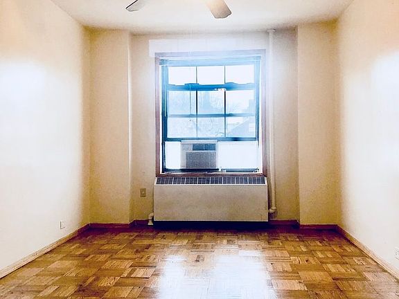 4th image of 345 Clinton Ave APT 4E