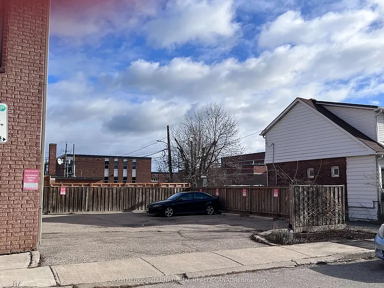 3069 Lakeshore Ave #301 — Photo 12