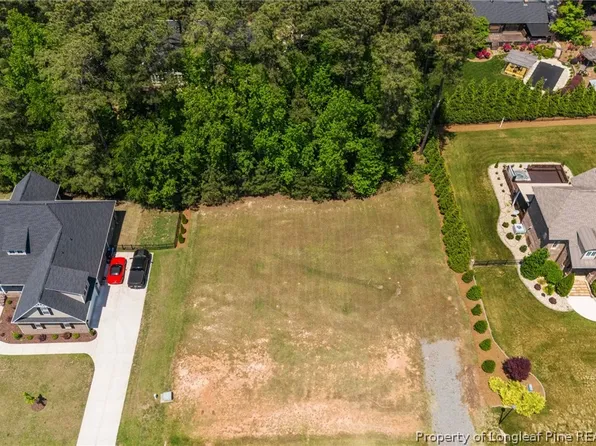 3022 Carrington Ln, Sanford, NC 27330