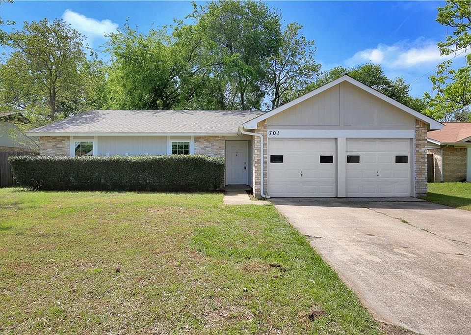 1st image of 701 Thornwood Trl