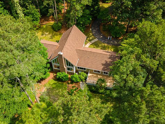 3rd image of 1049 Edisto Lake Rd