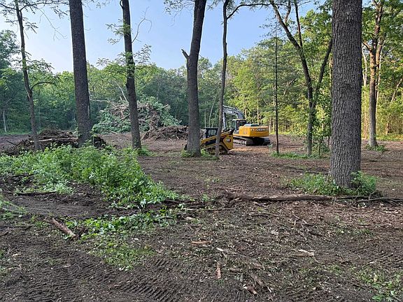 2nd image of W1556 County Rd E