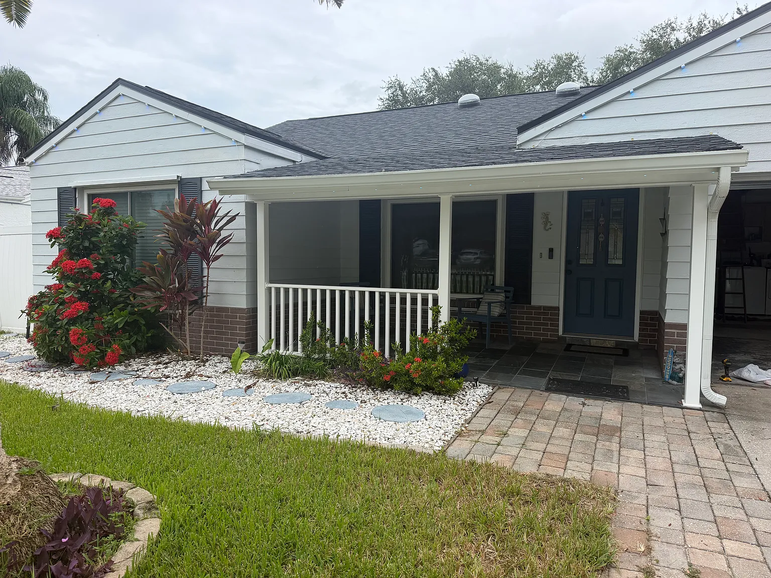 2 bed, 1.5 bath, 1088 sqft, $2,800 — Photo 2