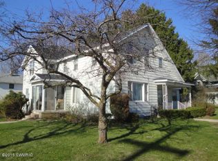 402 Washington St, Hart, MI 49420