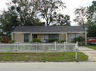 2190 Mindanao Dr, Jacksonville, FL 32246