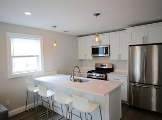 18 Trenton St #4, Providence, RI 02906