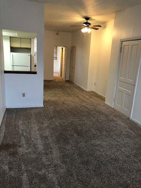 Living room 12x38