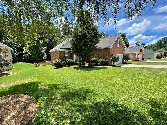 Front left view of home.