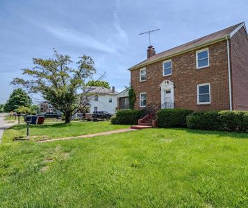 1212 Walnut St, Greenup, KY, 41144